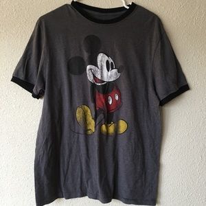 Disneyland retro Graphic t-shirt gar